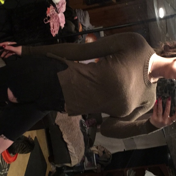 J. Crew Sweater - Picture 1 of 4